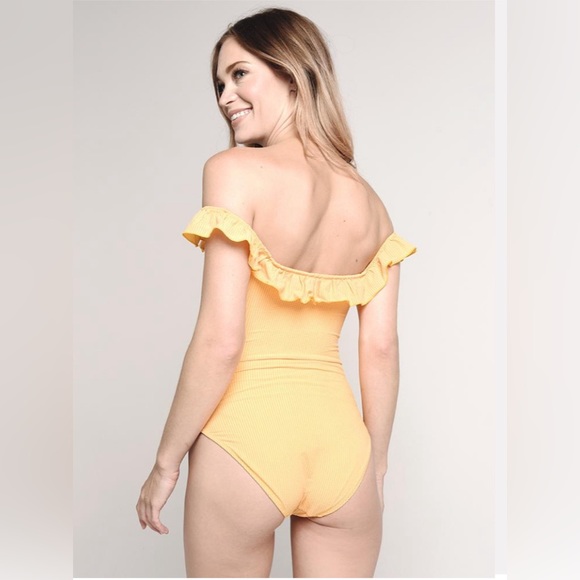 SOLID & STRIPED Amelia Yellow Swimsuit - Picture 3 of 8